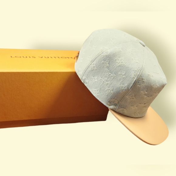 Super EUC Louis Vuitton Denim & Leather Baseball cap - Picture 2 of 6